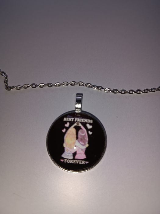 Wisiorek z łańcuszkiem lub brelok Przyjaźń Friends