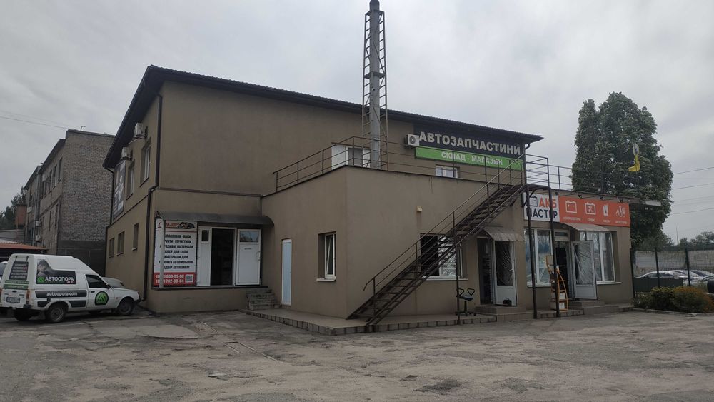 Цена снижена! Продам окремо розташовану будівлю 654 м2, вул. Сєдова