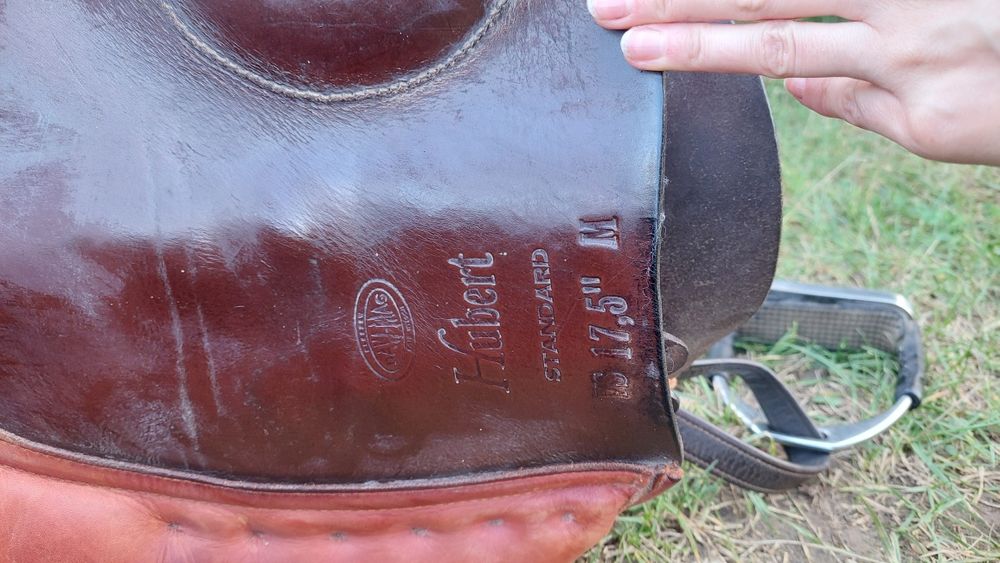 Siodło 17,5 brązowe kompletne