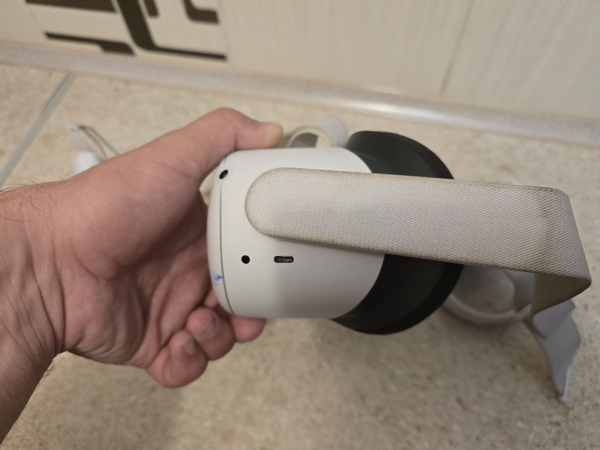 Окуляри віртуальної реальності Meta Oculus Quest 2 256 Gb