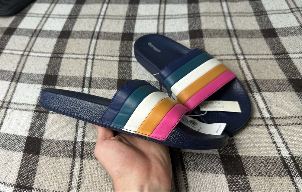 Нові оригінальні шльопки тапочки Old Navy на стопу +- 27 см 42 р