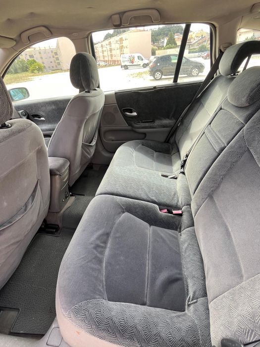 Laguna II Grandtour 1.9dci 107 cv