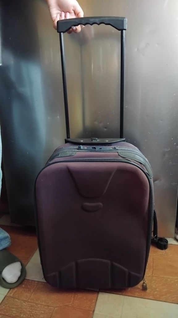 Чемодан мобільний, на одну поїздку