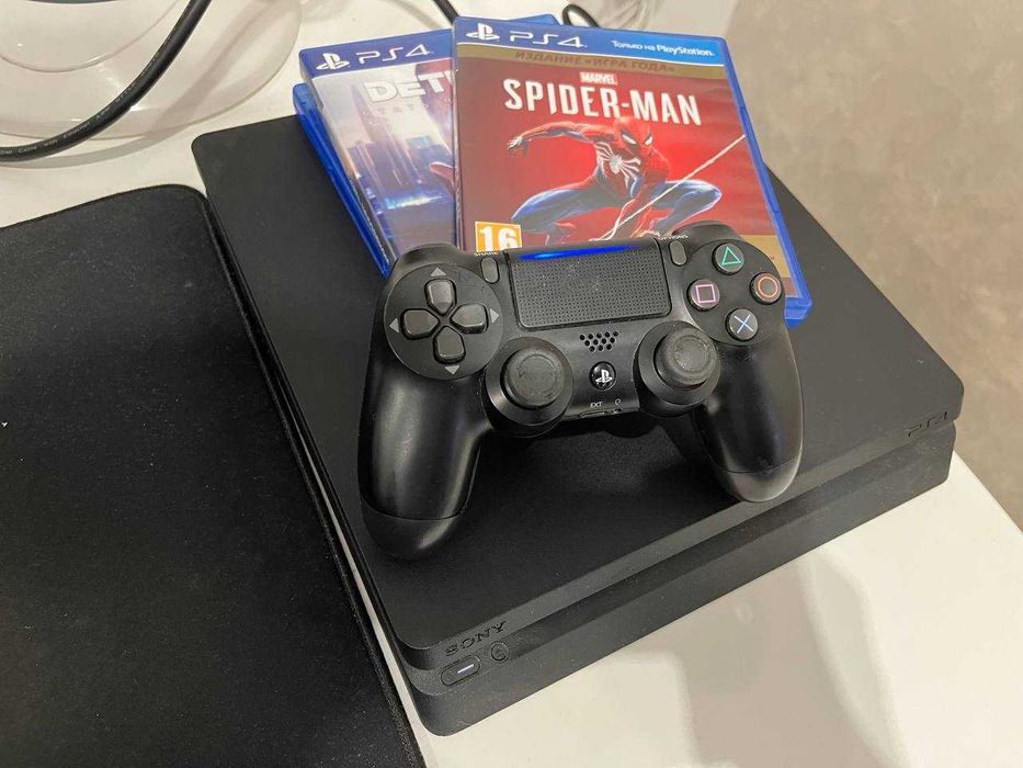 PlayStation 4 Slim 1TB