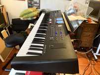 Vendo teclado  Roland BK9 com saco Roland