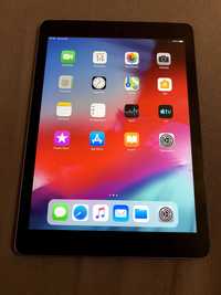 Планшет Apple A1475 iPad Air Wi-Fi 4G 16GB Space Grey