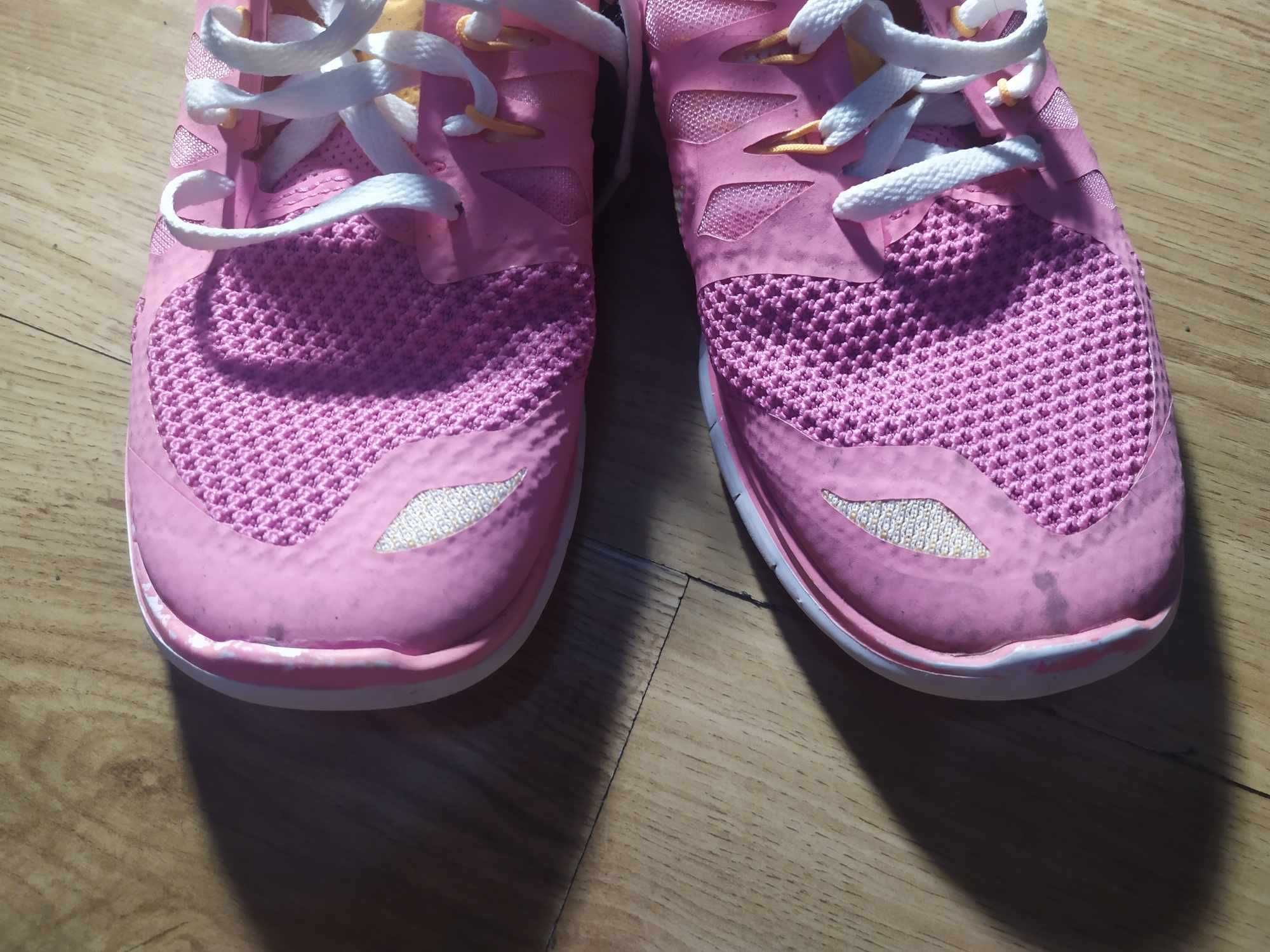 Buty Nike 38,5  24 cm różowe