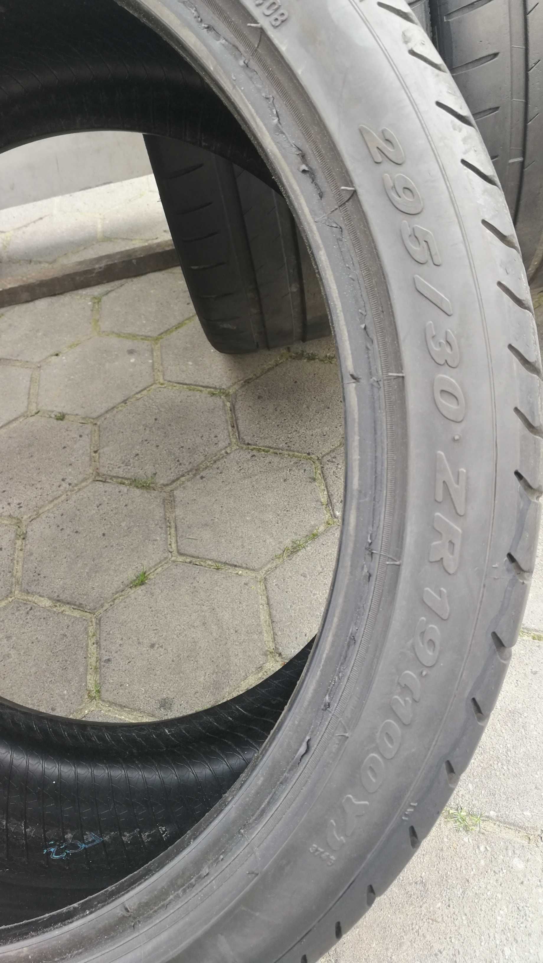 295 30 zr19 100Y Pirelli P zero