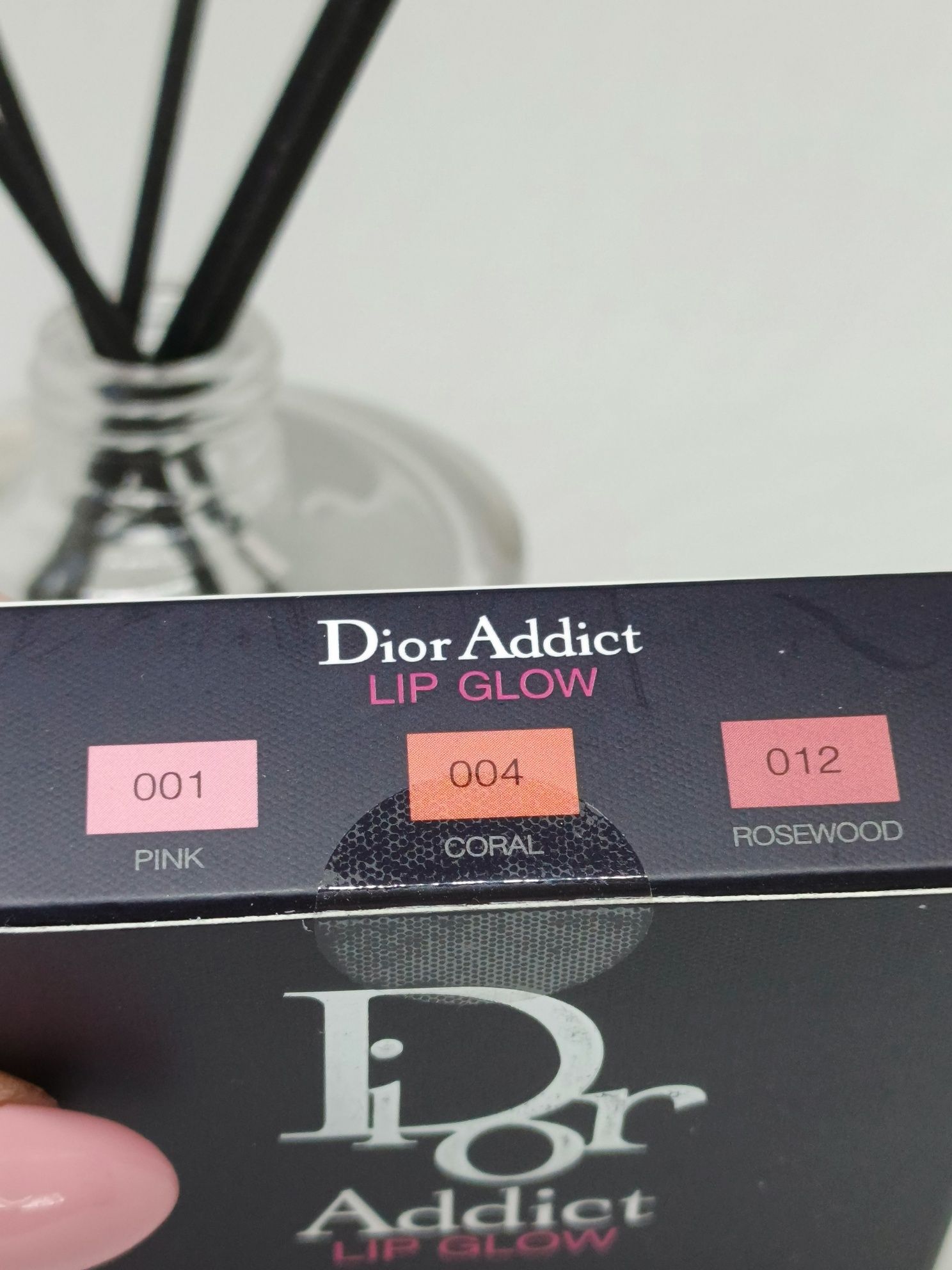 Dior Addict Lip Glow 001, 004, 012 – balsam koloryzujący do ust