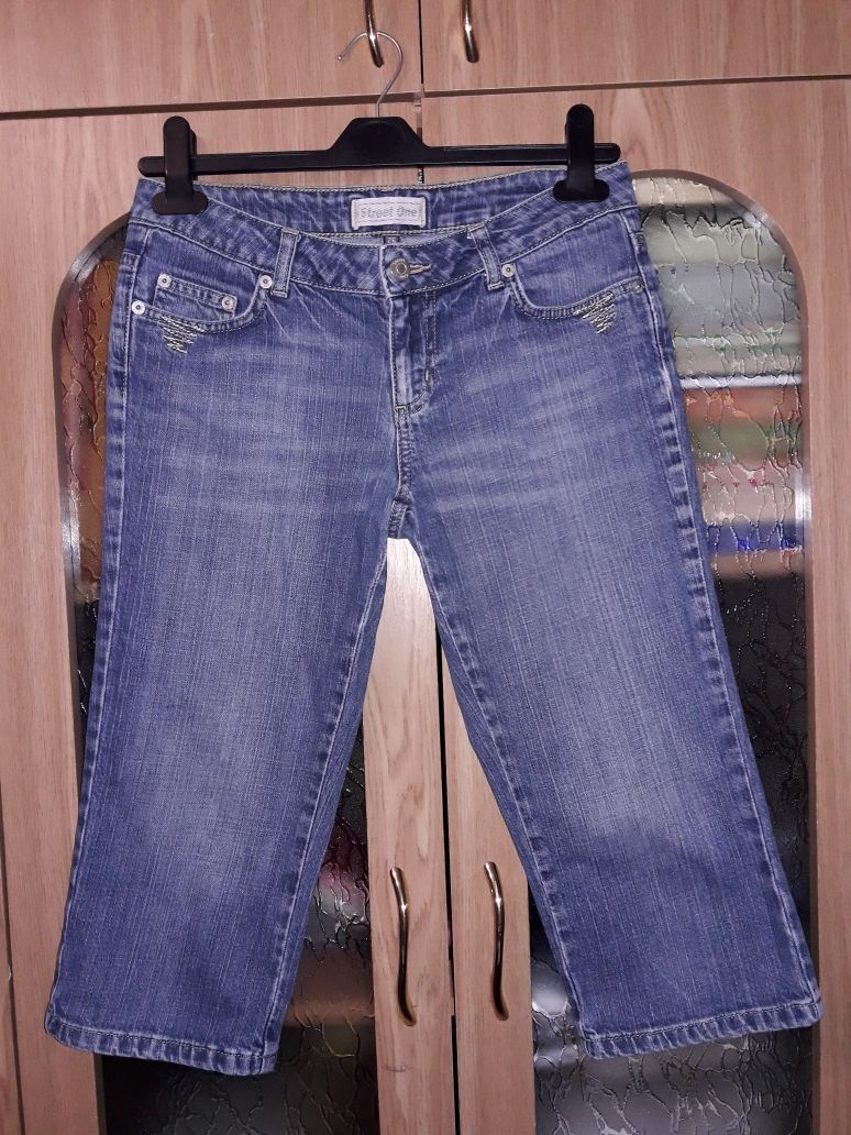 Бриджи джинсовые 44-48размер