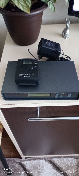 Радіосистема Sennheiser Ew 300 g2(бодіпак+ головна гарнітура)