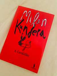 Livro «  A Lentidão «  - Milan Kundera