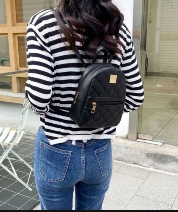 Modny i elegancki mini plecak czarny ze skóry PU