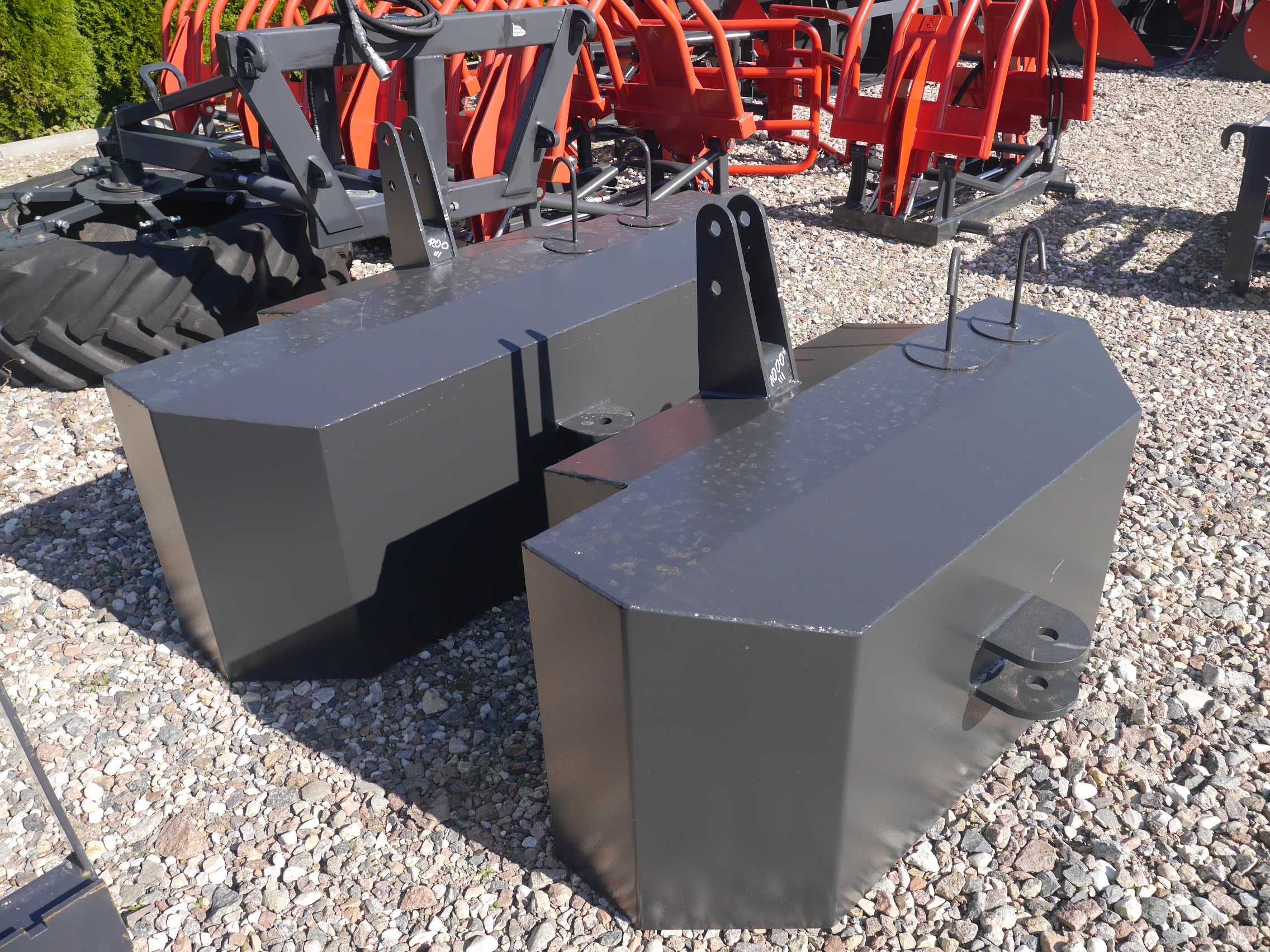 Balast 800 kg mocowanie tuz 1000 kg Metal technik