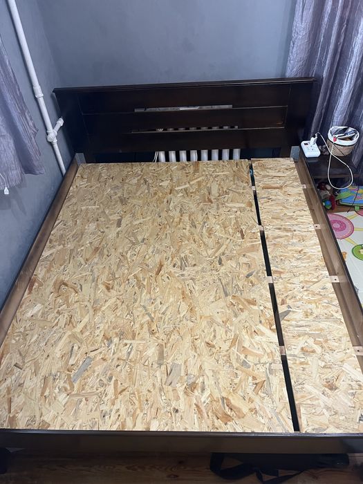 Ліжко двоспальне