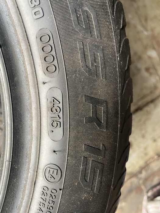 Шини зима R15.             .