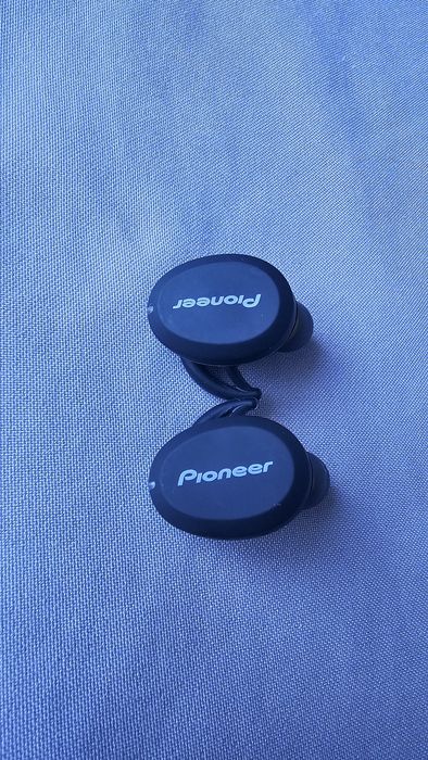Słuchawki bezprzewodowe Pioneer bluetooth douszne