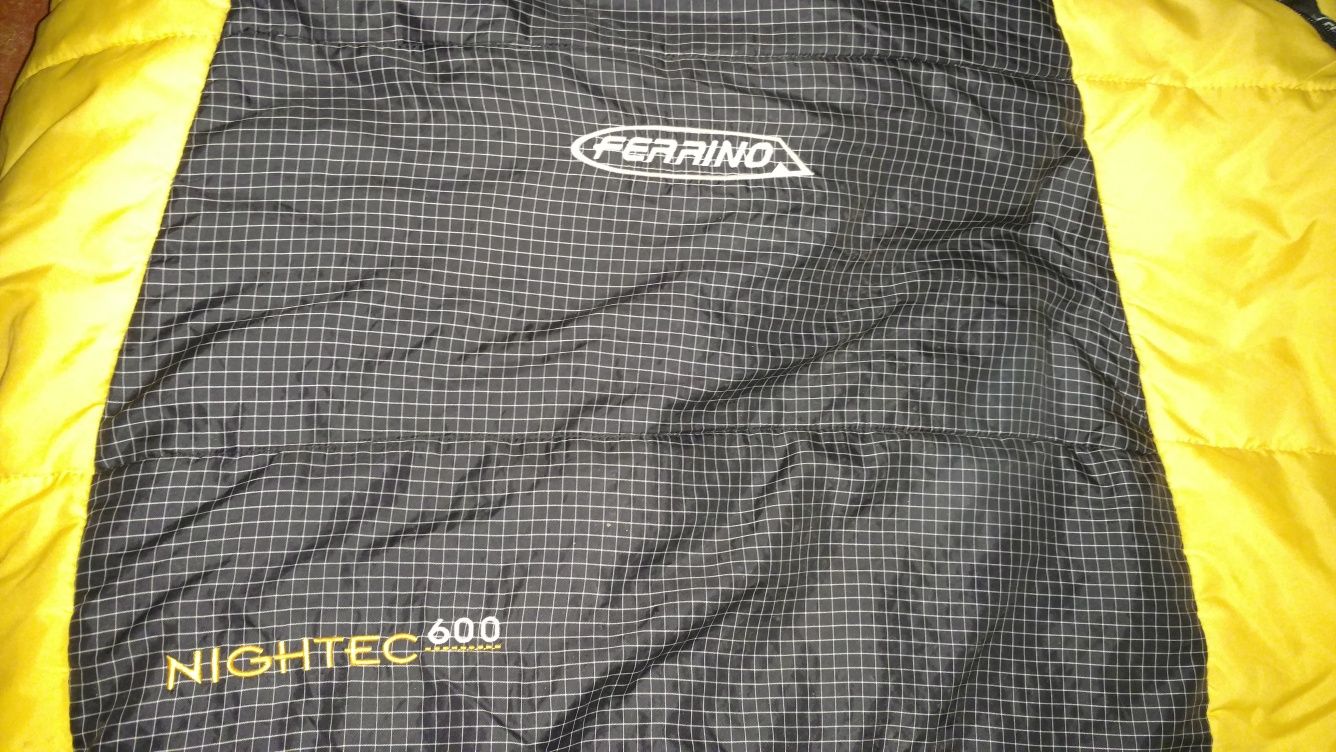 Спальный мешок Ferrino,утеплитель холофил