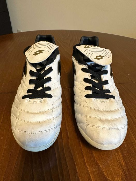 Chuteiras Loto brancas nr. 43