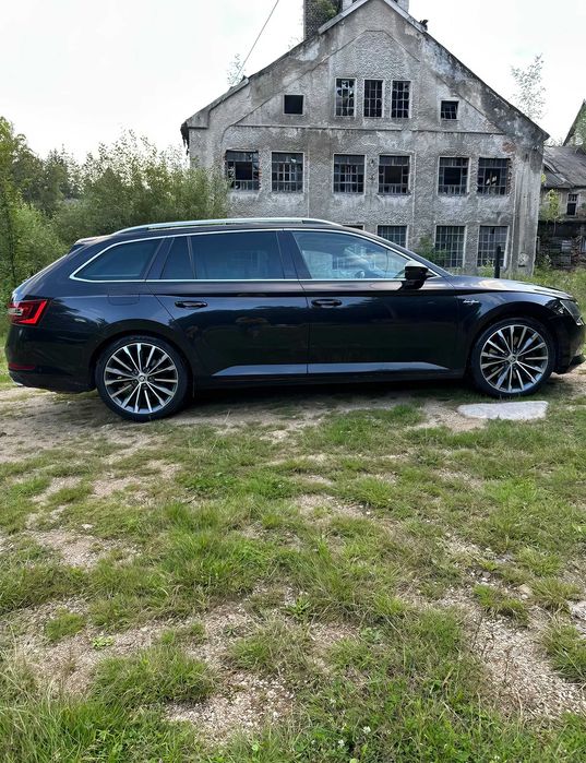 Skoda Superb      2018
