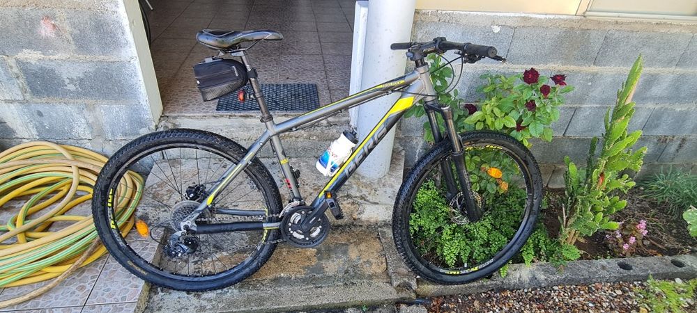 Bicicleta BTT ..