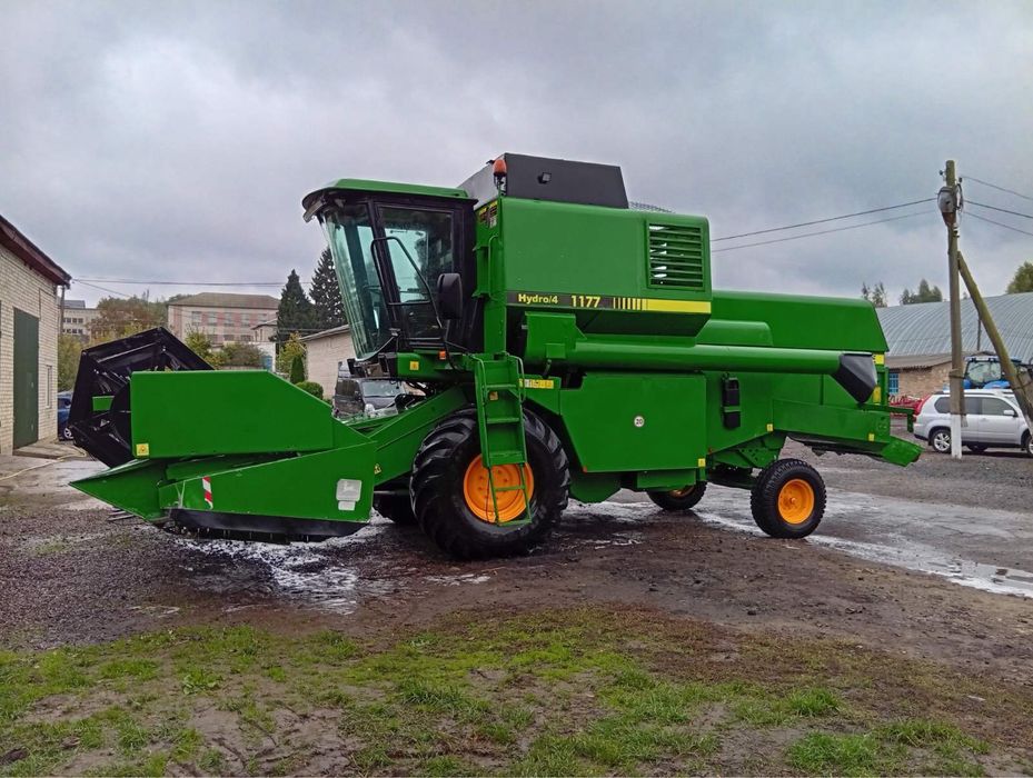 JOHN DEERE 1177 Hydro/4