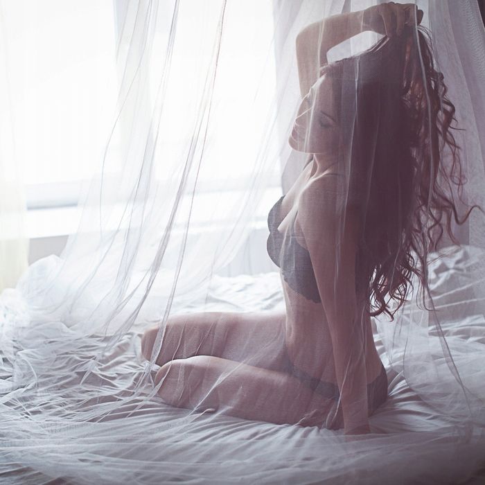 MOSKITIERA na łóżko baldachim siatka komary owady