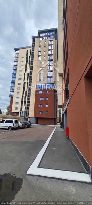 Продам 2х комнатную квартиру 84 м2 в ЖК Кристалл