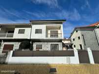Moradia T4 para venda