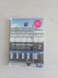 W centrum uwagi 2 zakres rozszerzony wiedza o społeczeństwie