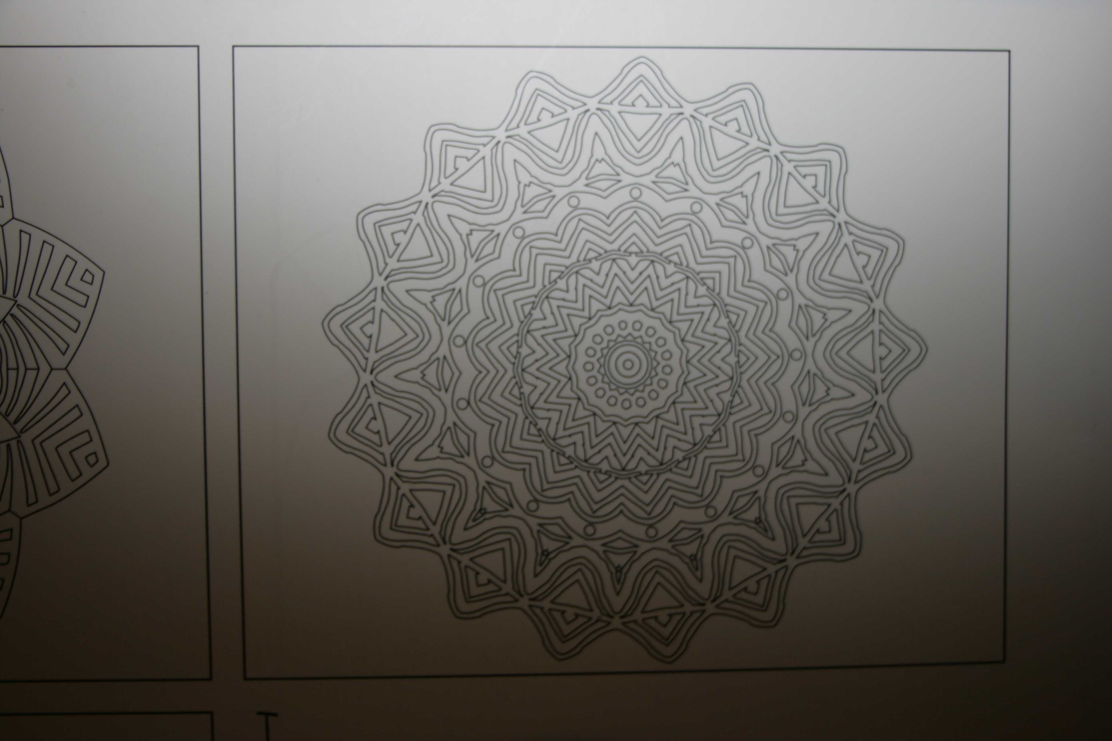 Folhas com Mandalas para Colorir da Tiger