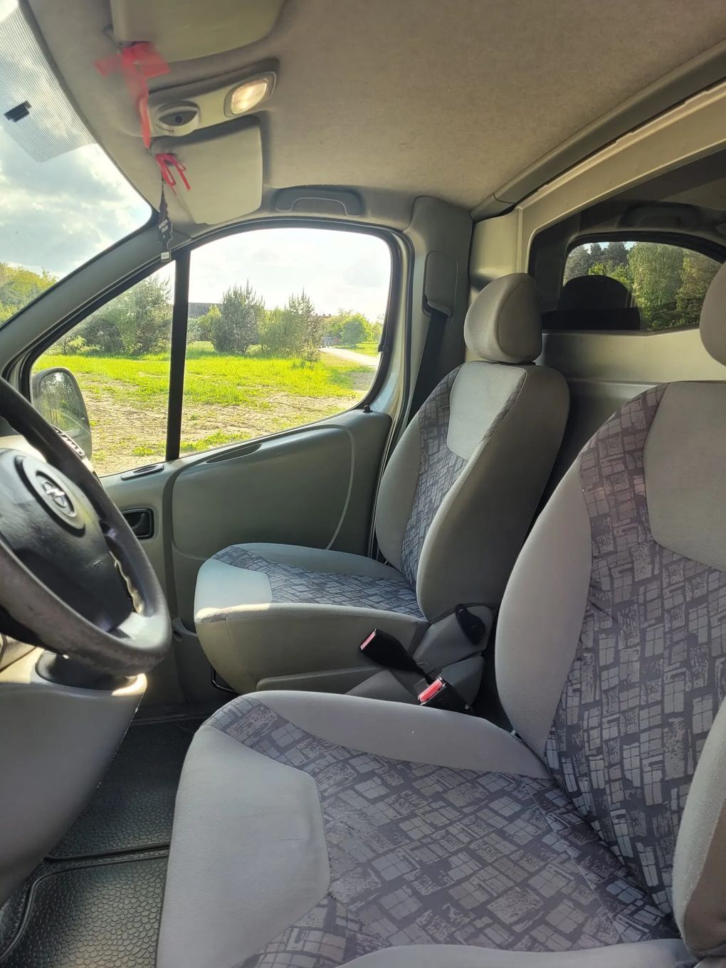 Opel Vivaro  Opel Vivaro