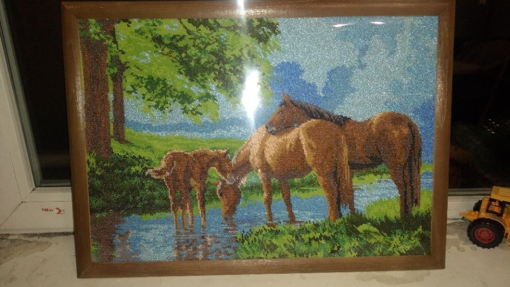 Картина вышитая бисером "Лошади". А2.Полная зашивка