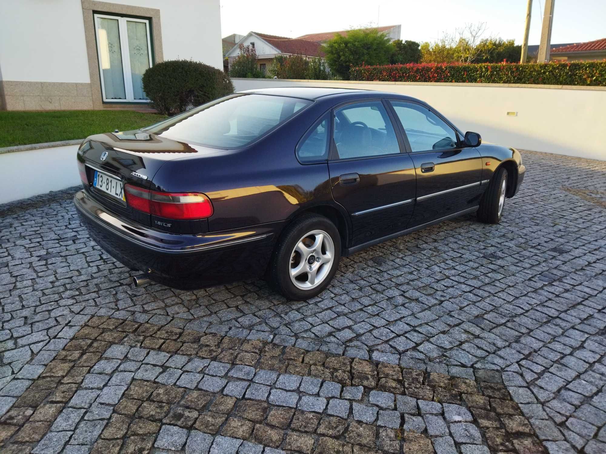 Honda Accord 1.8 LS Nacional