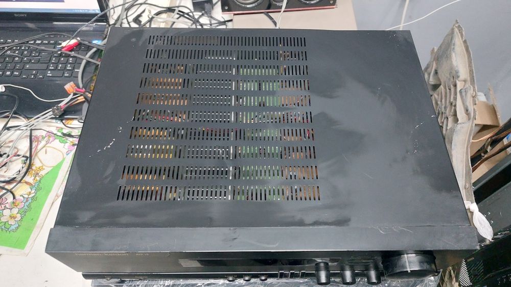 Harman Kardon AVR 10 під ремон