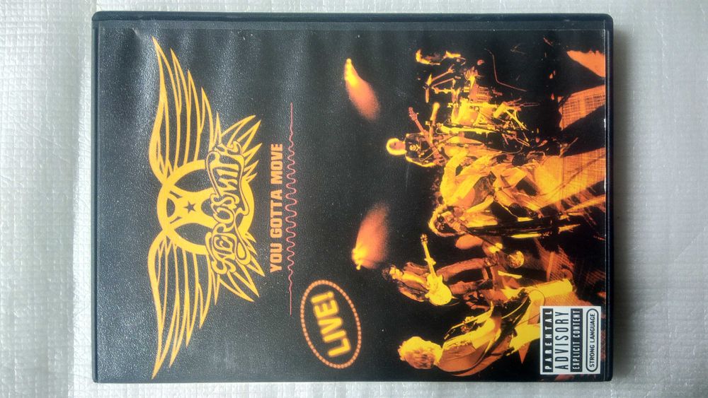 DVD диски с выступлениями популярных зарубежных исполнителей 80х - 90х