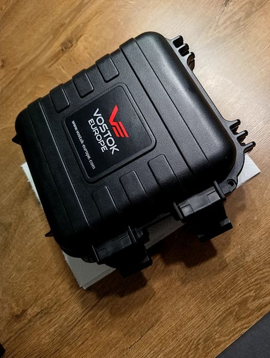 Vostok Europe Box, kuferek