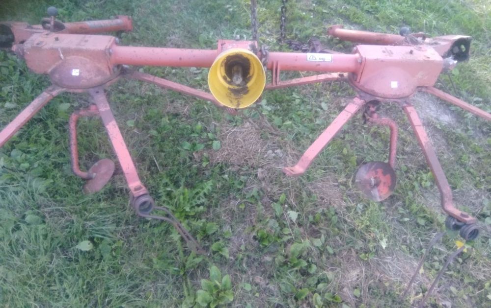 Ramię Fahr KH 500 przetrząsarka koło zębate piasta Deutz piasta tryb