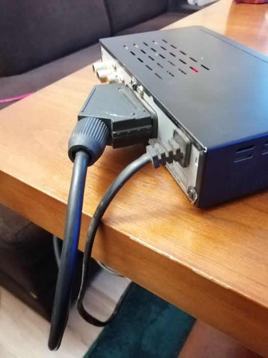 Sprzedam tuner dvb-t