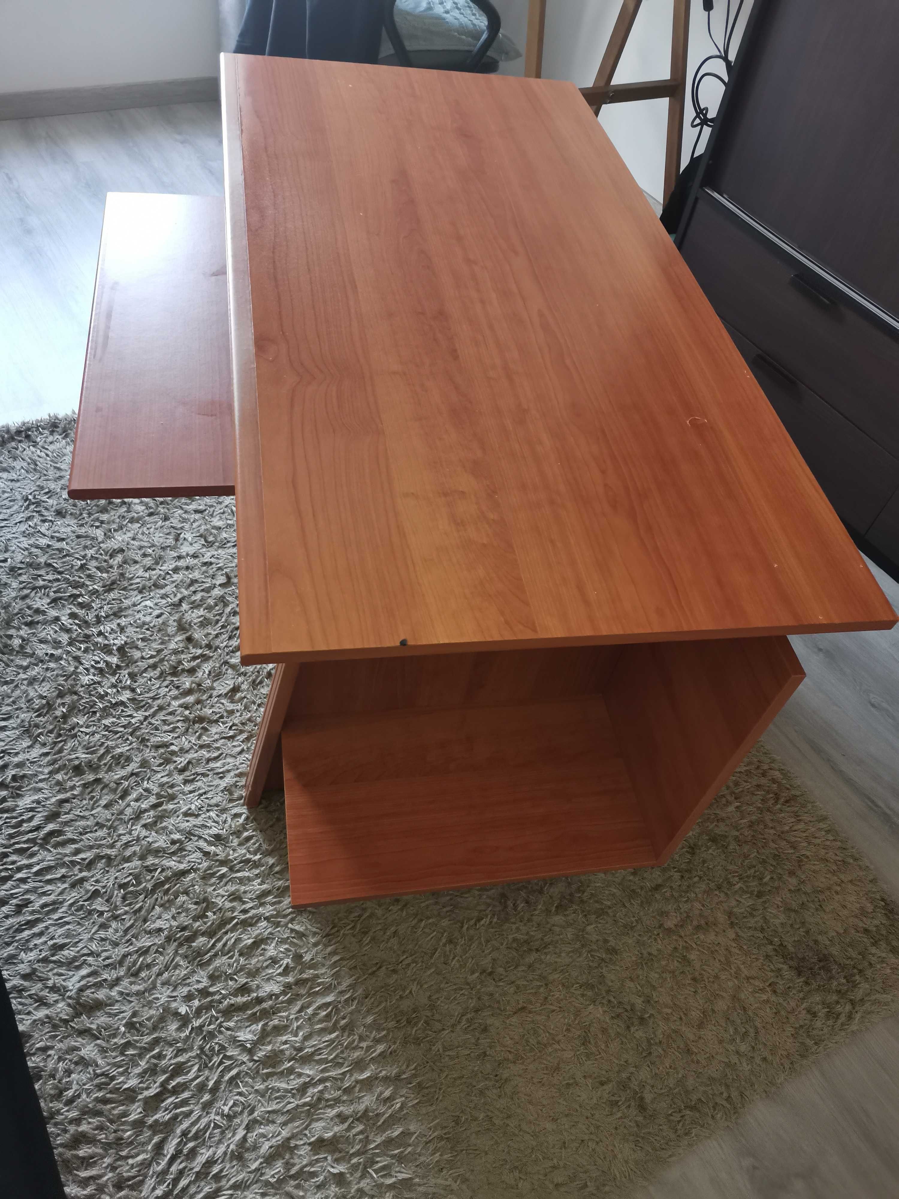 Secretária para computador