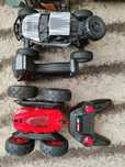 Zestaw 2 auta zdalnie sterowane off road car + Carrera RC