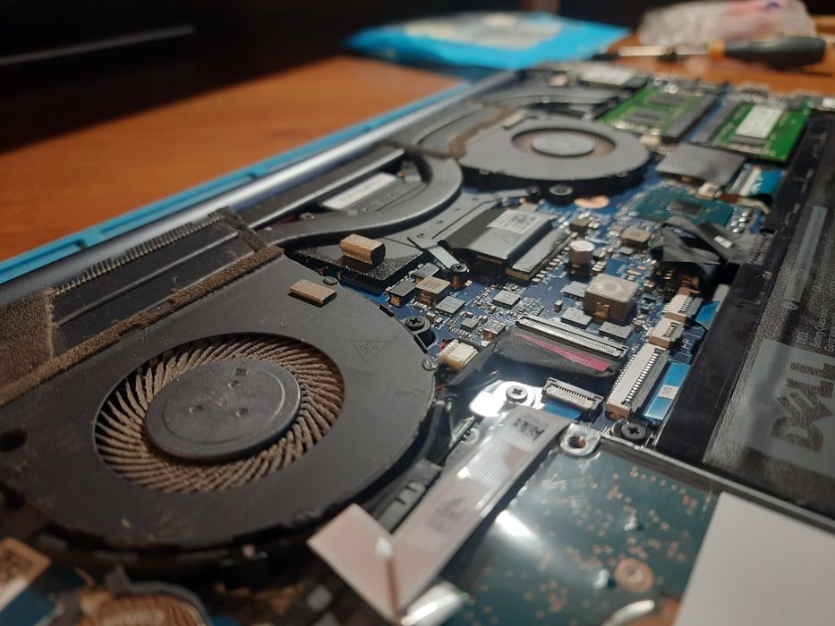 Ремонт ноутбуков и компьютеров