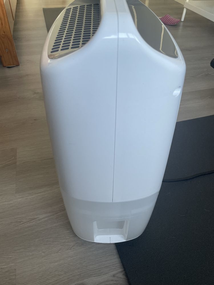 Desumidificador DELONGHI DEXD214RF (14 L/dia - Branco)