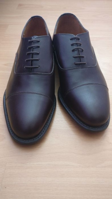 Sapatos em pele homem