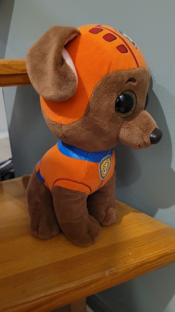 Duża Zuma. 23 cm.Psi Patrol, Paw Patrol.