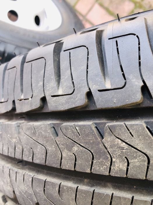 Kpl opon z felgami Michelin Agilis Camping 225/75r16 CP   M+S