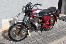 Moto Dunia Efs, motor Zundapp