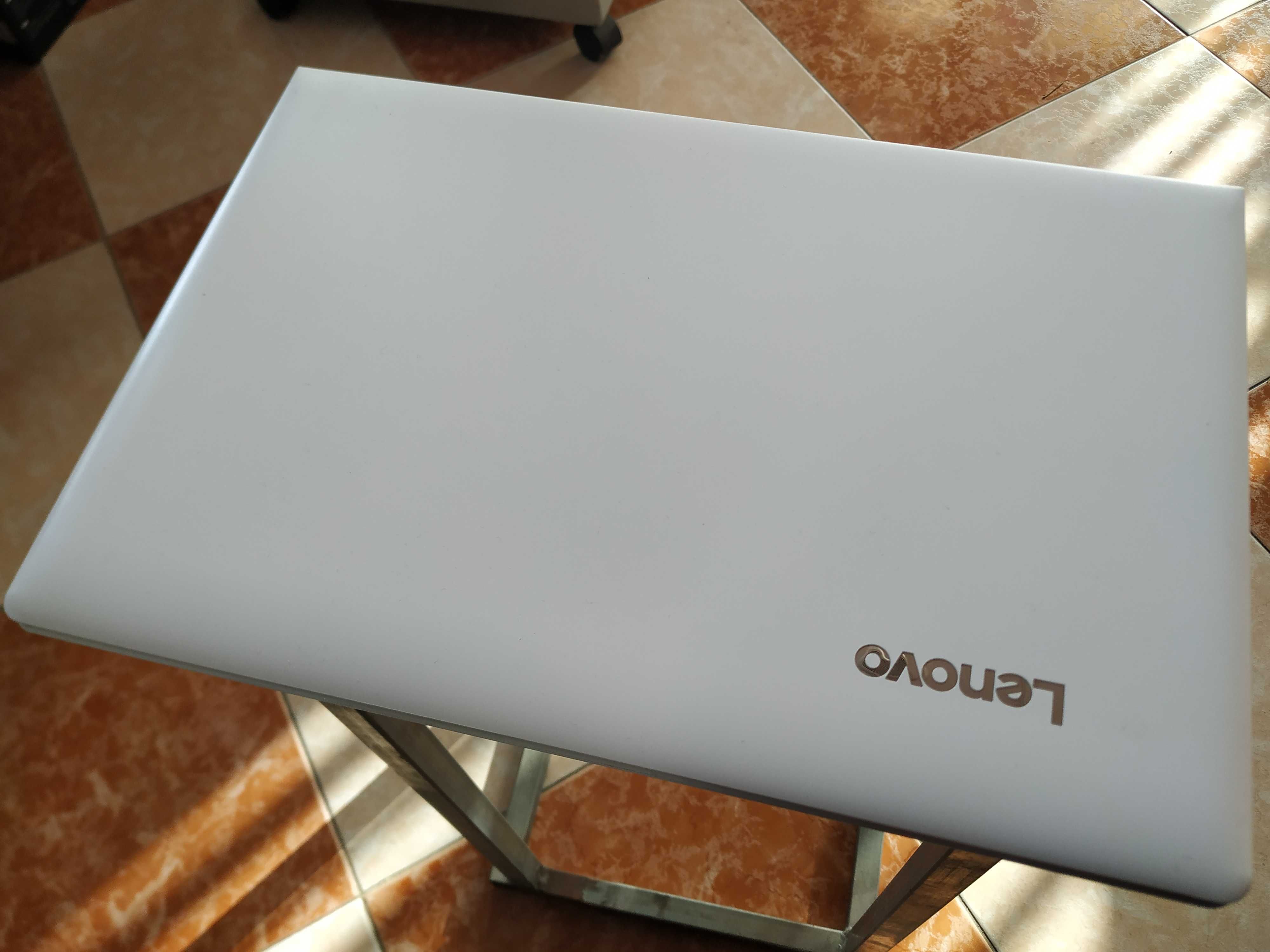 Lenovo - Idealpad 510-151SK -15''