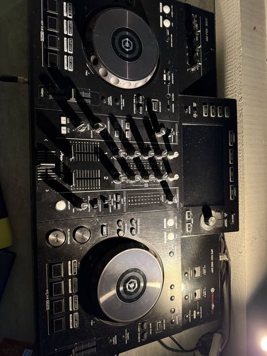 XDJ -RR PIONEAR como nova