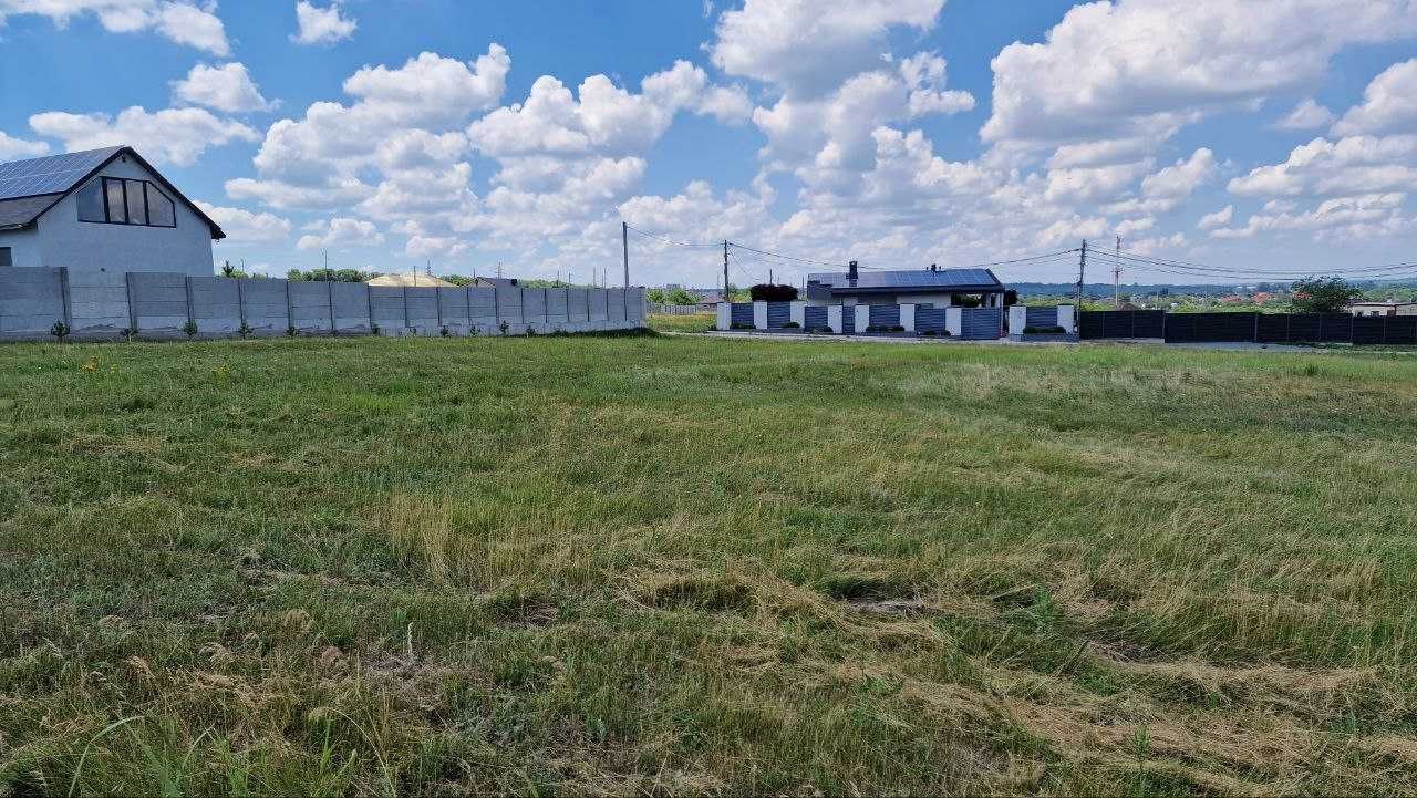 Продам участок в Братском от собственника.